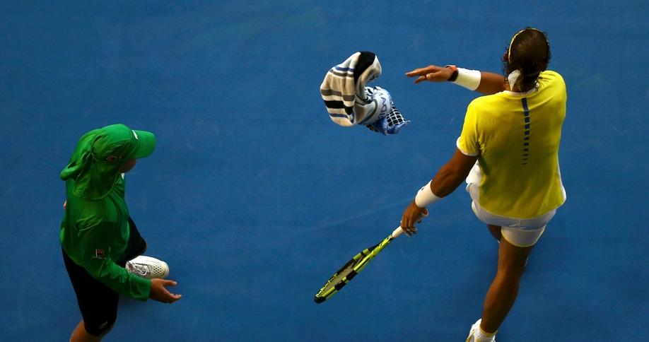 Calificările de la Australian Open, cu 7 români pe tablou, au început într-o notă bizară! Ce a remarcat antrenorul lui Federer