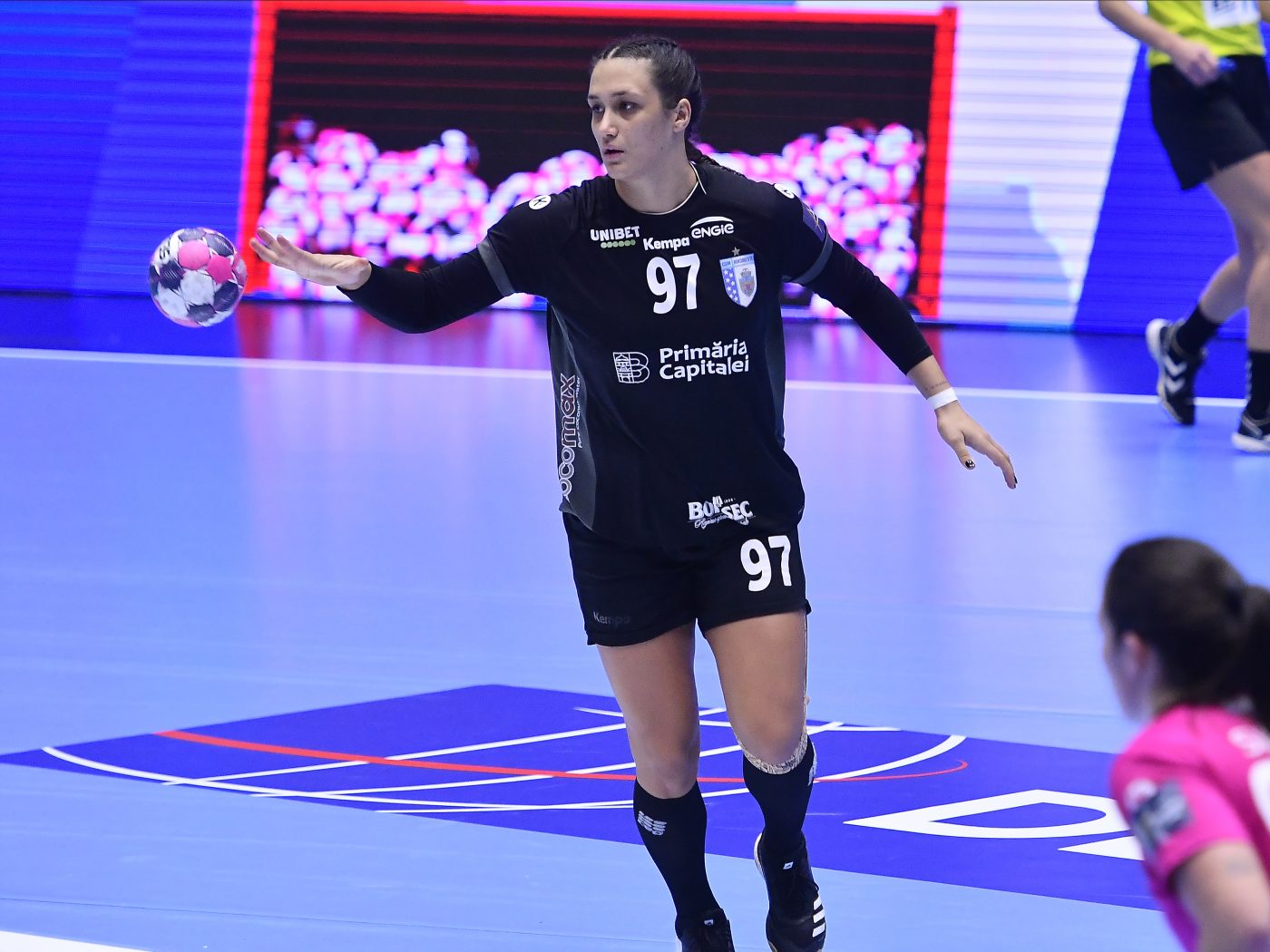 Bianca Bazaliu a semnat cu Podravka Koprivnica! Interul stânga a decis să plece în străinătate, după 7 ani de contract cu CSM București