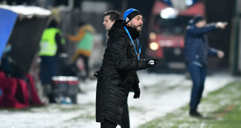 Cine va fi antrenor interimar la Universitatea Craiova, după plecarea lui Corneliu Papură