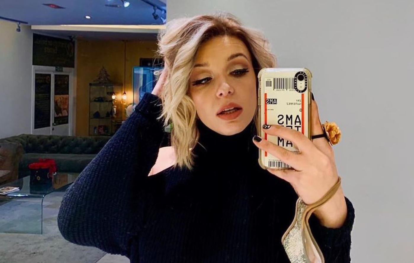 Zayra Gutierrez, fiica celebrului Guti, a comis-o din nou: „Carantina nu contează și bătrâna mea mamă este o c***ă retardată”