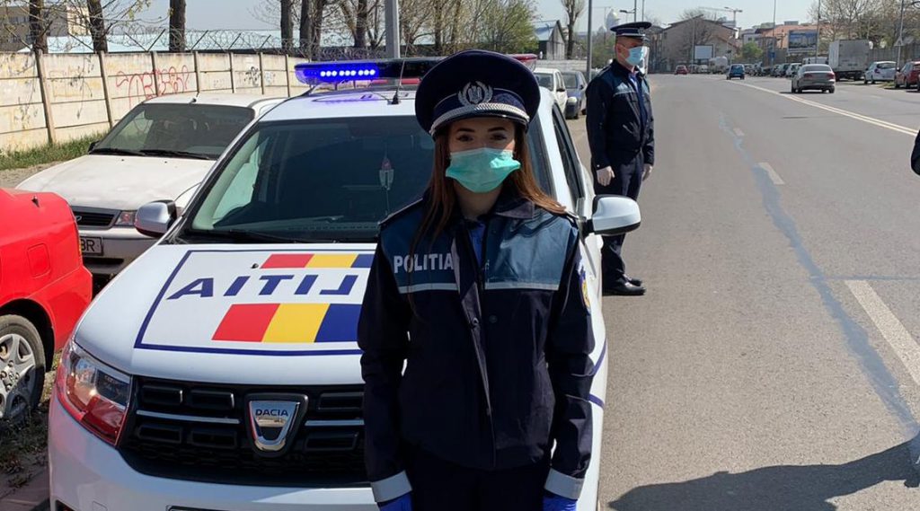 Larisa Iordache rupe tăcerea! Ce calvar a trăit în perioada stării de urgență, când a îmbrăcat uniforma de polițistă: „Nu puteam să mai stau în picioare!” Ce spune despre cei care au jignit-o