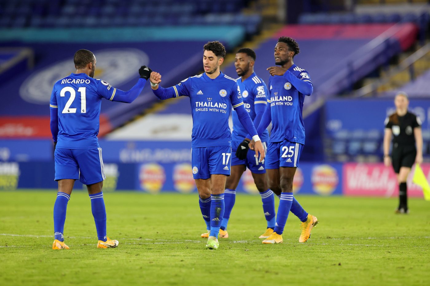 Pariuri pe goluri: Legăm cotele de 3 câștigătoare! Azi pariem pe Ajax, Leicester și Porto »»