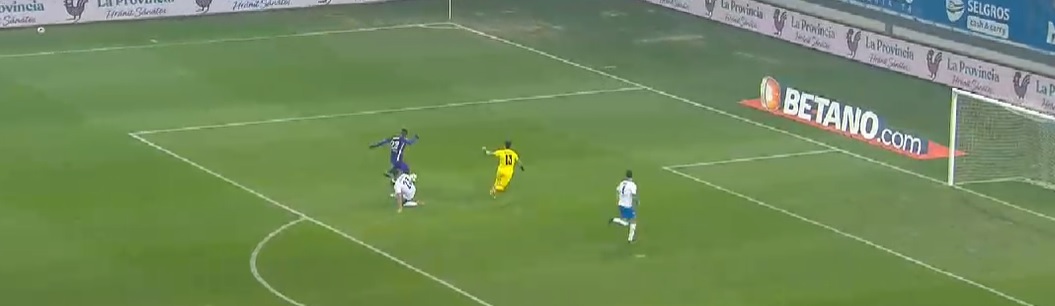 Faza care a amuțit Oltenia! Cephas Malele a ratat uluitor, singur cu portarul Mirko Pigliacelli