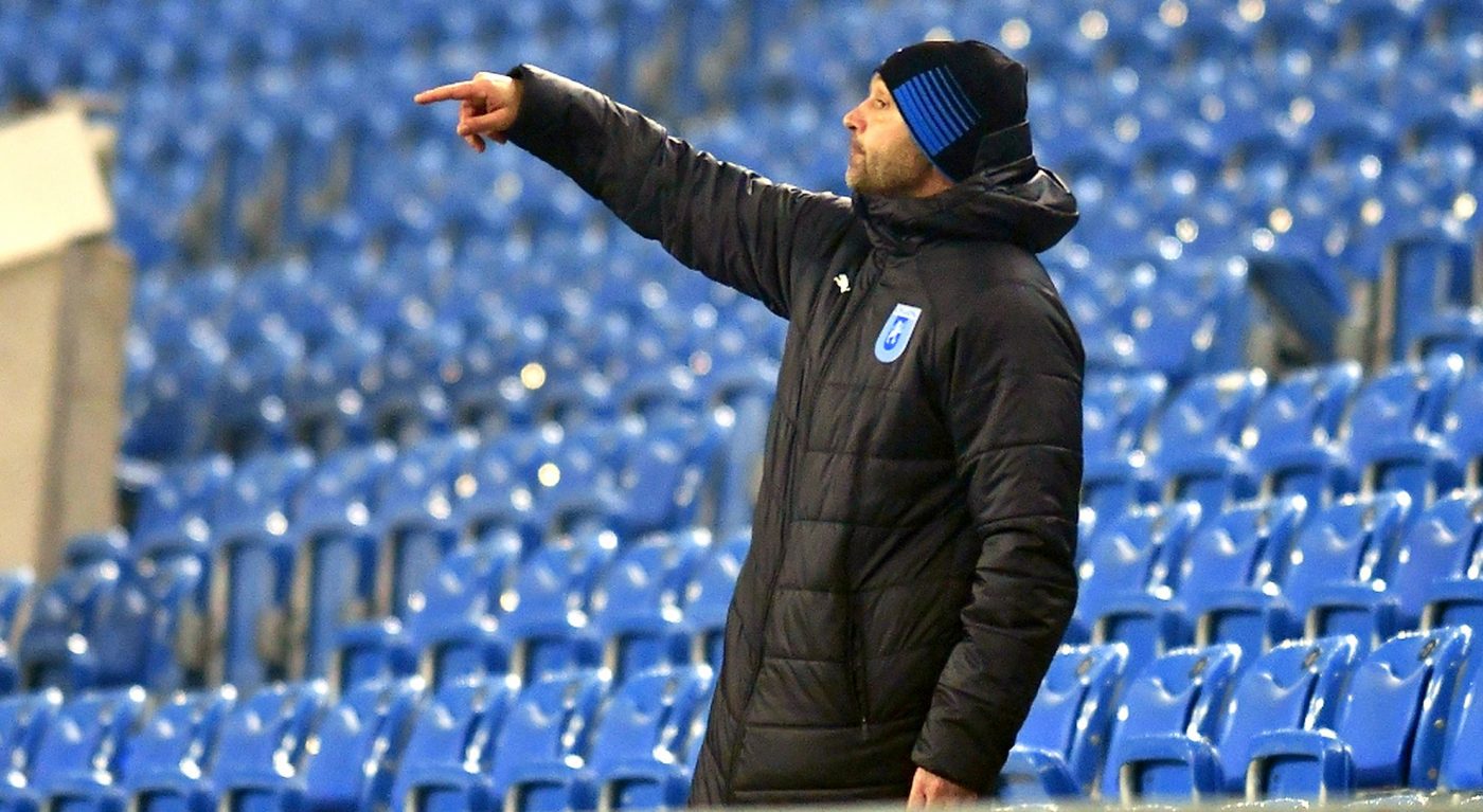 Paradoxurile oltenilor! Papură deţine seriile negative ale Craiovei, dar Mihai Rotaru l-a preferat lui Bergodi, antrenorul cu recordurile