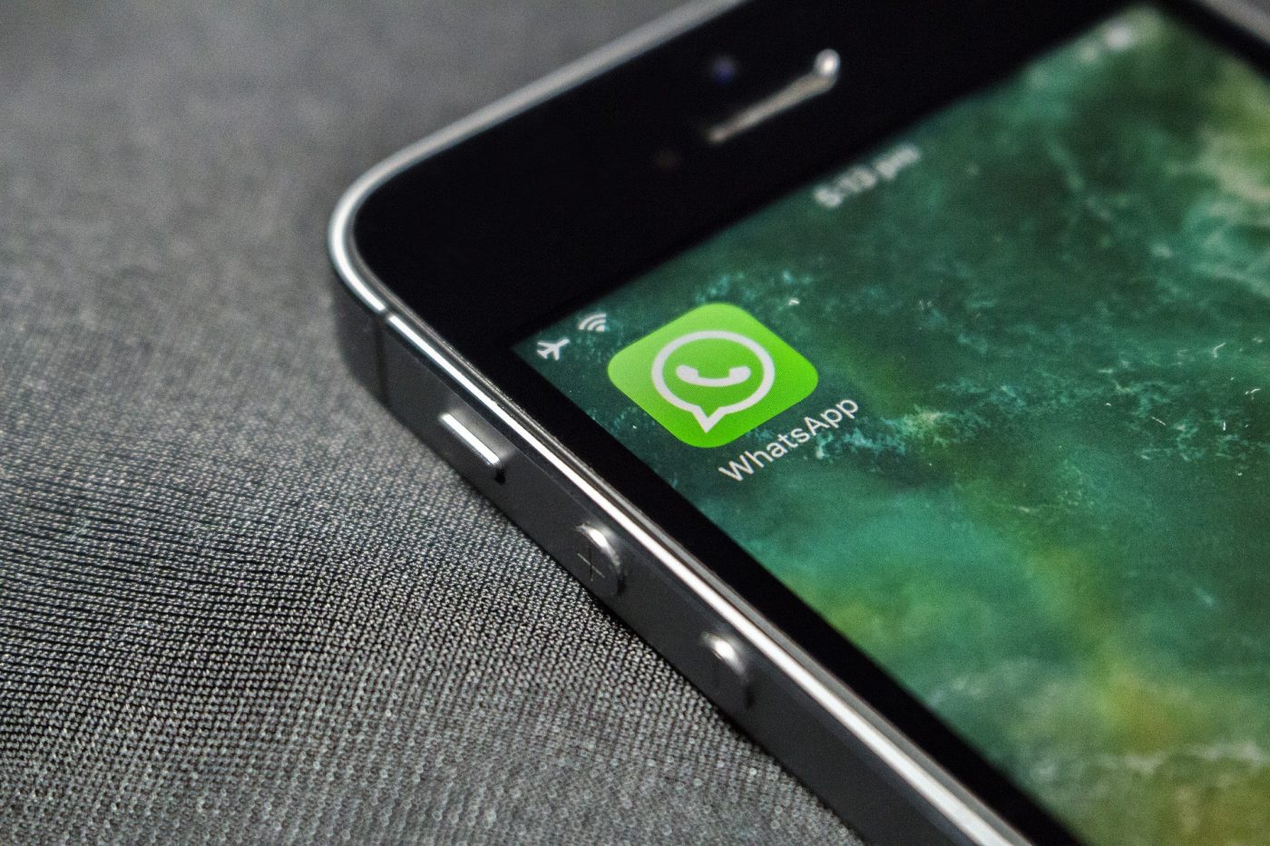 S-a dat sentința: ce au pățit cei doi fotbaliști care au filmat o tânără în timp ce făcea sex și apoi au distribuit înregistrarea pe WhatsApp!