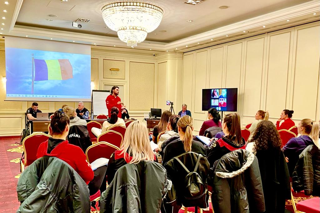 Adrian Vasile, la prima acțiune din postura de selecționer al României. Tricolorele au primit câteva documente. „Trebuie să avem foame de acest turneu olimpic și să ne vizualizăm la Tokyo”