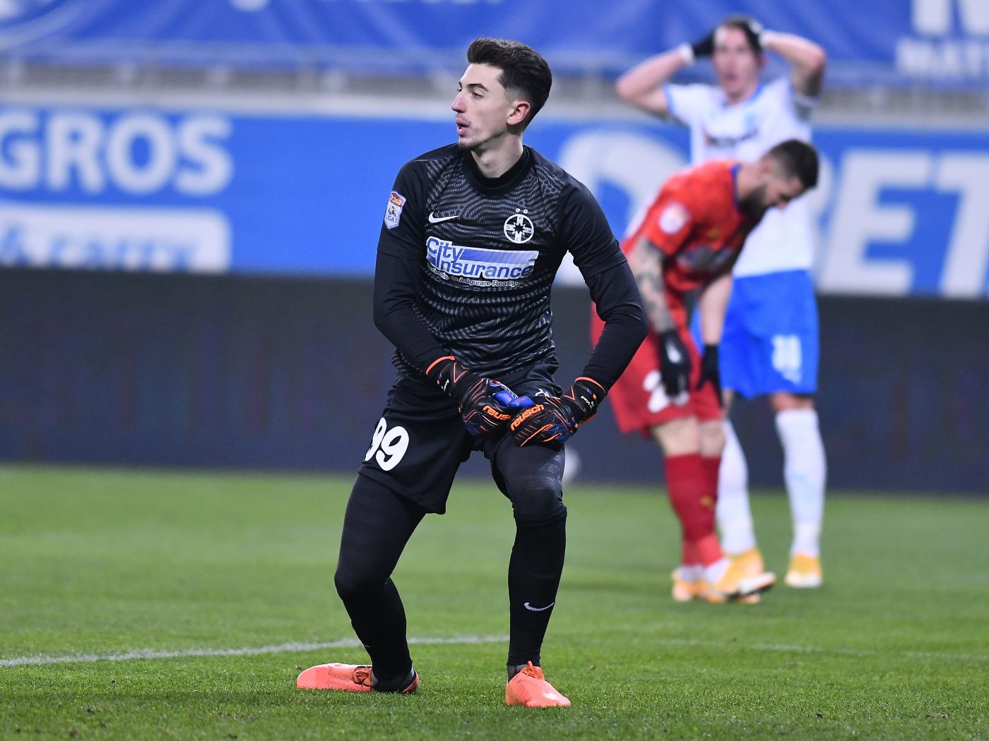 Lovitură pentru FCSB! Andrei Vlad s-a accidentat și lipsește cu Botoșani. Toni Petrea: „O surpriză neplăcută!”