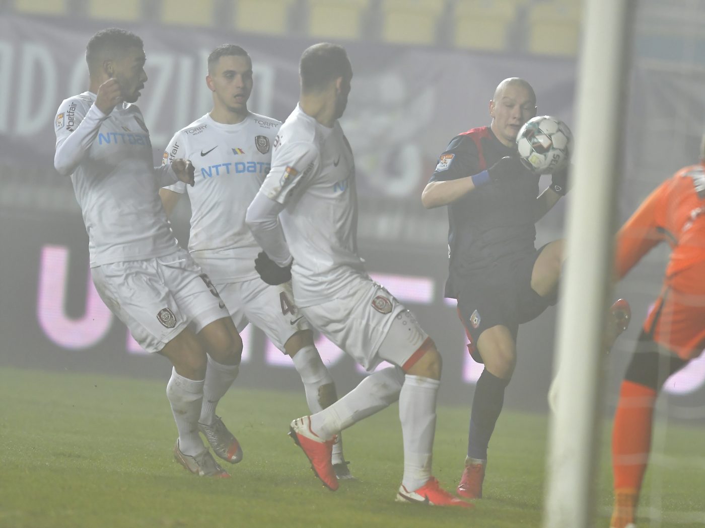 Chindia – CFR Cluj 0-1. Florea, ocazie imensă la Ploiești | Live Video Online