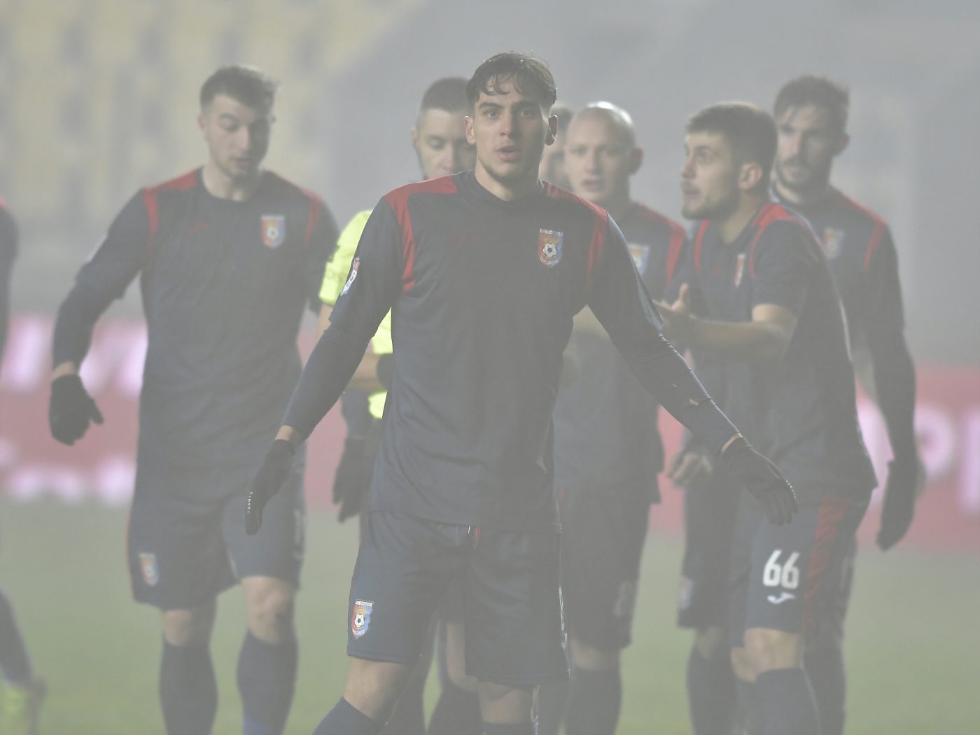 Căpitanul Chindiei, acuze la adresa arbitrajului: „Au dat gol după un aut clar al nostru! A pierdut echipa mai bună”