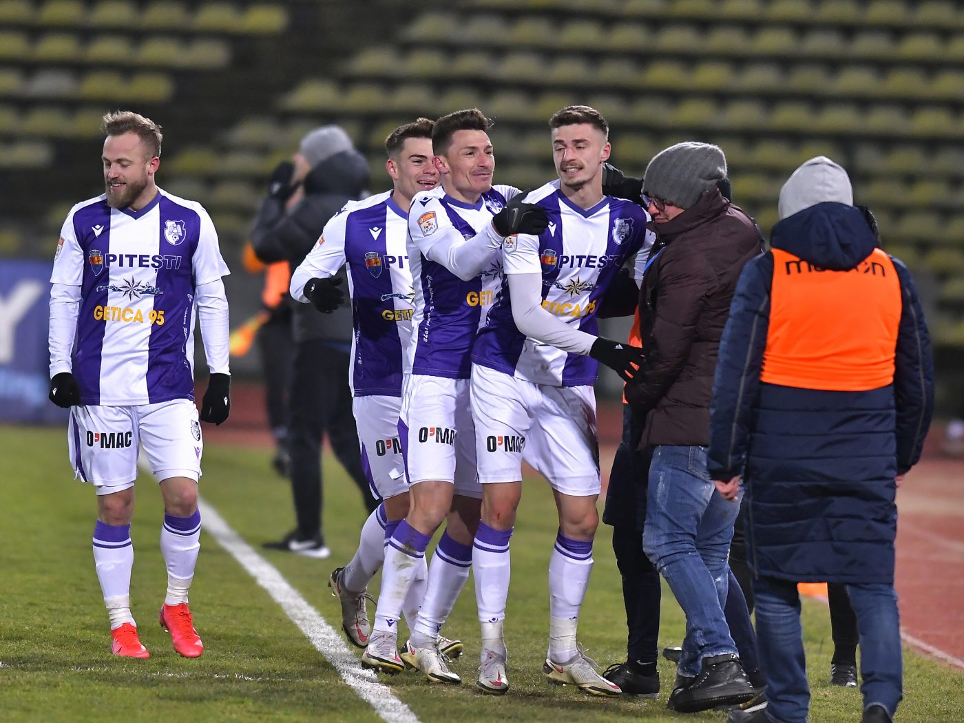 FC Argeș, de nerecunoscut! Cum a reușit să înregistreze 11 etape fără înfrângere: „Avem liniște la echipă!”
