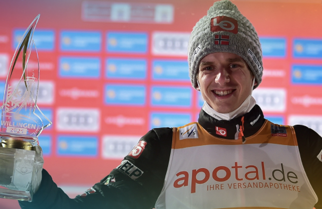 Halvor Egner Granerud, un săritor de 10 în Cupa Mondială. Norvegianul a realizat „dubla” la Klingenthal și s-a desprins la 400 de puncte în fruntea ierarhiei