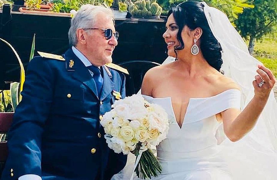 Ioana a pus piciorul în prag după ultimele scandaluri cu Ilie Năstase. „Să ceară ajutor specializat! Nu vreau să ne știe toată țara!”