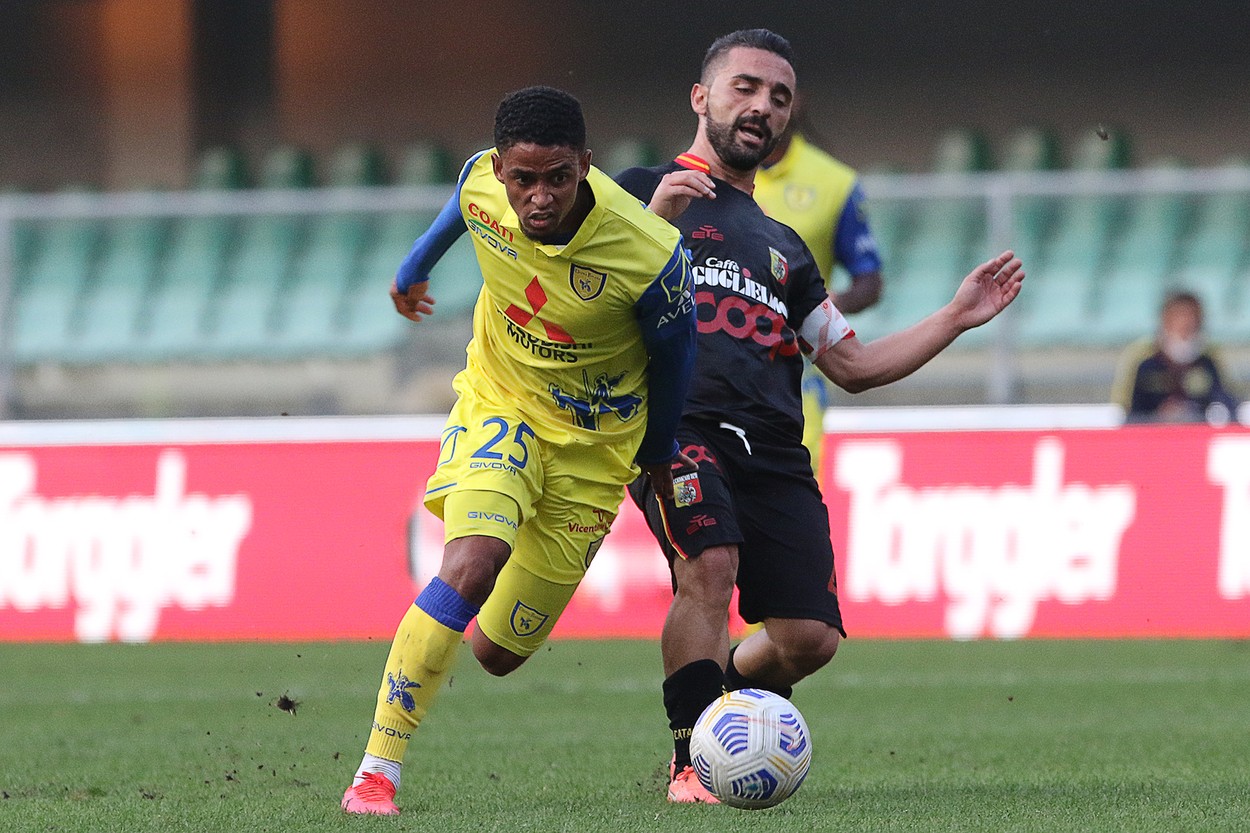 Jonathan Morsay, jucătorul transferat de la Chievo, poate juca în derby-ul Dinamo – FCSB! Anunțul lui Marius Nicolae: „Este pregătit!”