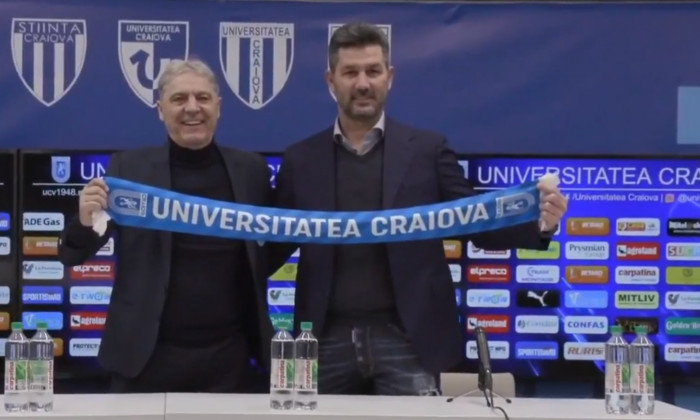Fanii Universtății Craiova, încântați de antrenorul Marinos Ouzounidis. Ce nume românesc a primit noul tehnician al formației din Bănie