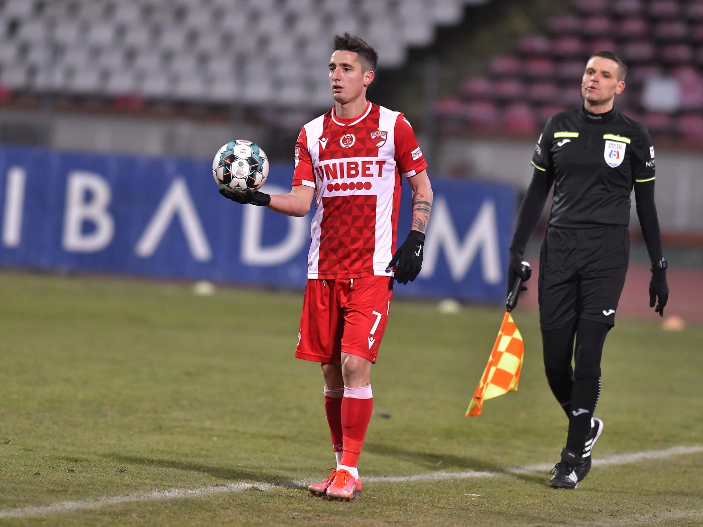 Liga 1: În „Groapă” se joacă cu gândul la supraviețuire » Variantele de profit la Dinamo – Viitorul aunt AICI!