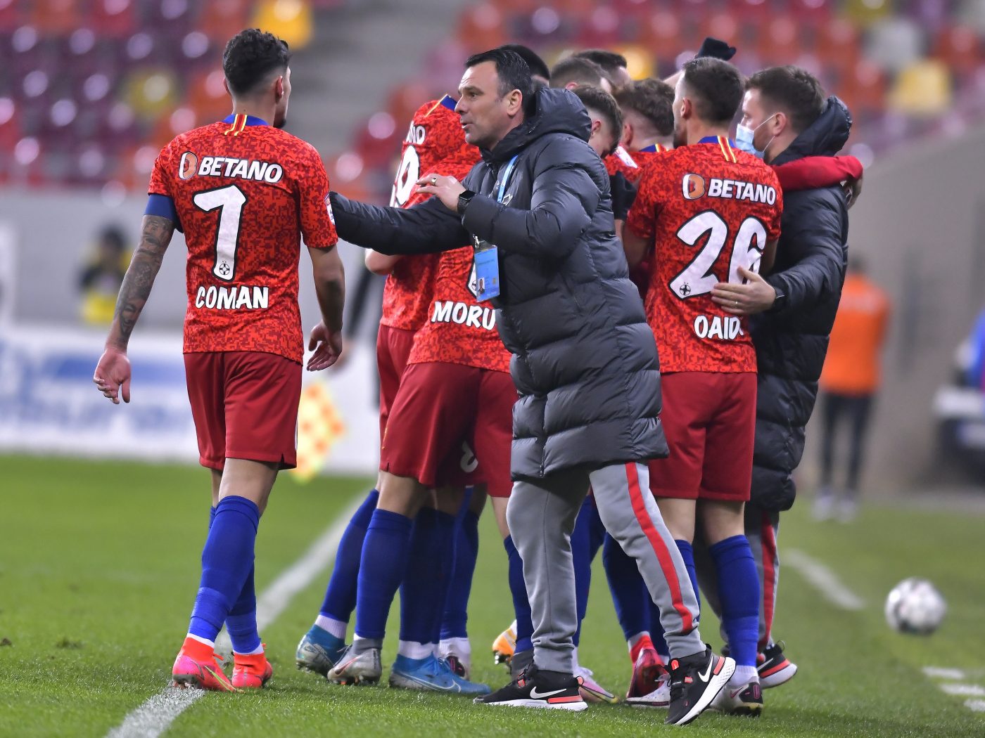 Toni Petrea e rebel? Gigi Becali a anunțat că fotbalistul nu va mai fi titular pentru că strică toată echipa, dar antrenorul e gata să îi dea o nouă șansă: „Am încredere în el”