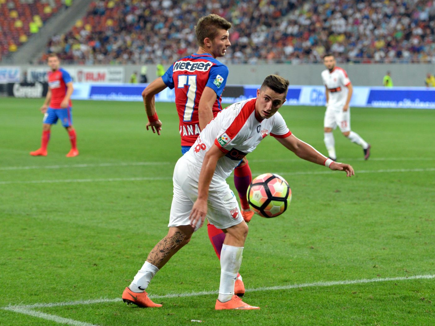 Își ia Steliano Filip revanșa sau mai adaugă Florin Tănase un gol la colecție? Cei doi sunt jucătorii din echipele lor care au cele mai multe Derby-uri de România la activ! | SPECIAL