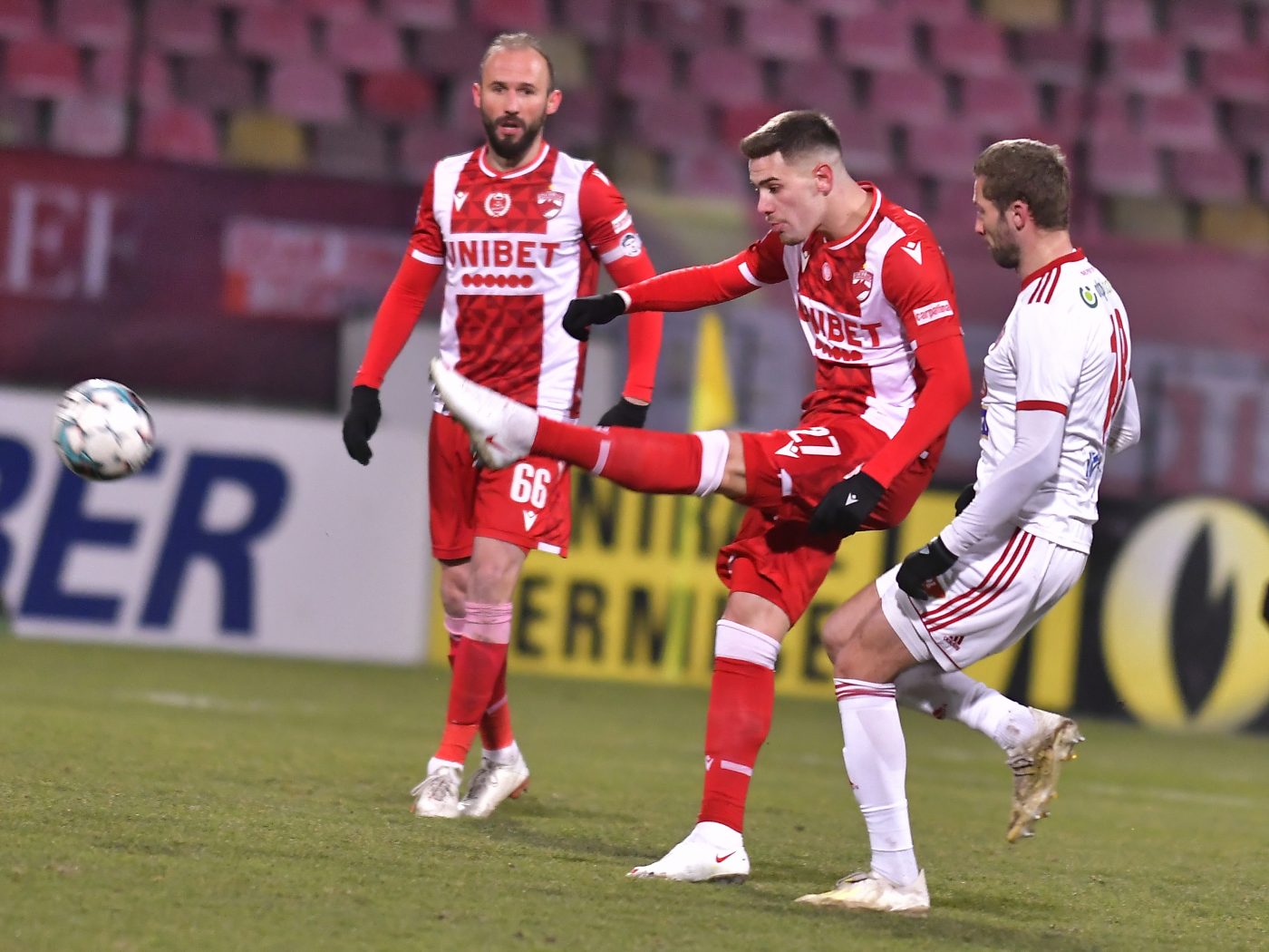 Dunărea Călărași – Dinamo, Live Video Online, de la ora 20:00. Ricardo Grigore este titular! Echipa lui Ionel Gane
