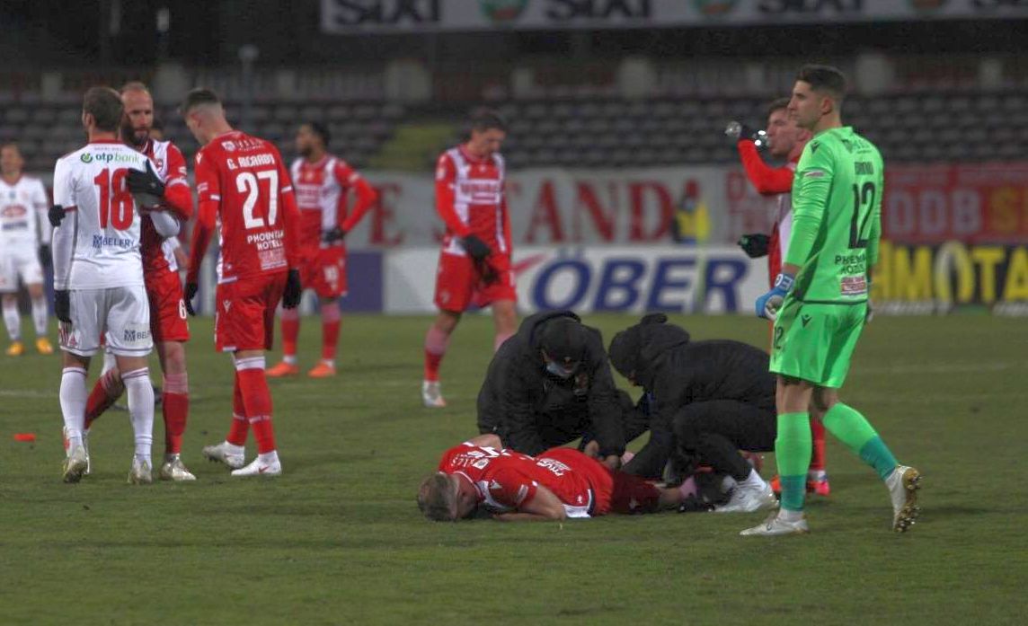Vești proaste pentru Dinamo! Adam Nemec s-a accidentat în meciul cu Sepsi Sfântu Gheorghe | FOTO