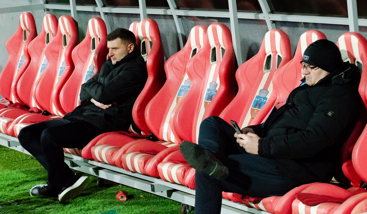 UTA Arad a făcut demersuri pentru a-l avea pe Laszlo Balint pe bancă cu FC Botoșani: „Antrenorul nostru are test negativ, sunt șanse…”
