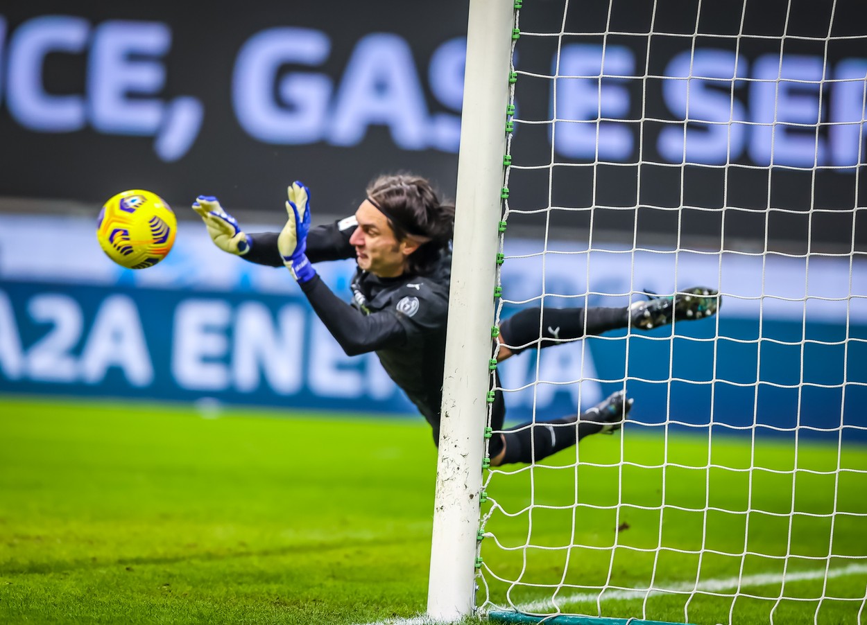 Ciprian Tătărușanu, analizat „la sânge” după 6 luni în tricoul lui AC Milan. „Fanii nu au de ce să-și facă griji în lipsa lui Donnarumma!”