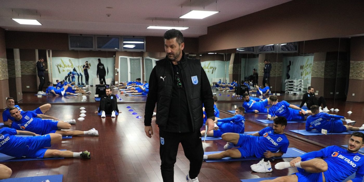 Marinos Ouzounidis s-a speriat după ce Hermannstadt a învins-o pe FCSB: „Dacă credem că va fi uşor, nu avem nicio şansă!”. De ce spune că Sepsi şi Botoşani se vor bate la titlu
