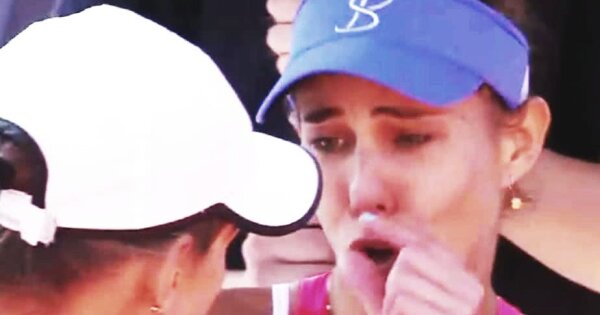 Mihaela Buzărnescu a izbucnit în lacrimi după ce a fost jignită de adversară la Melbourne! Scene fără precedent în tenis | VIDEO
