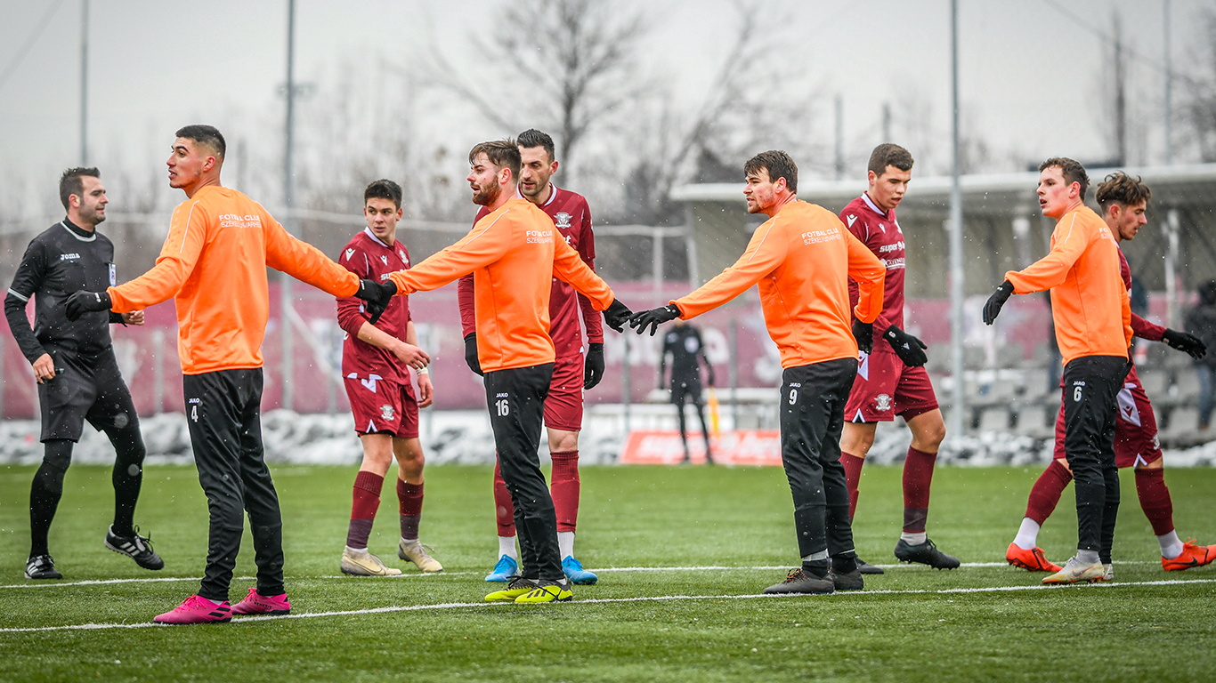 Nici nu a venit bine la Rapid, că deja i-a impresionat pe cei din club. Ovidiu Burcă e uimit de unul dintre jucătorii achiziționați: ”E cel mai mare plus în acest sezon” | VIDEO