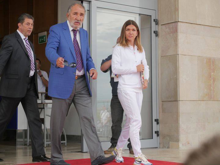 Atac incredibil al familiei Williams după victoria Serenei în fața Simonei la Australian Open! Mentorul lui Halep, jignit grav