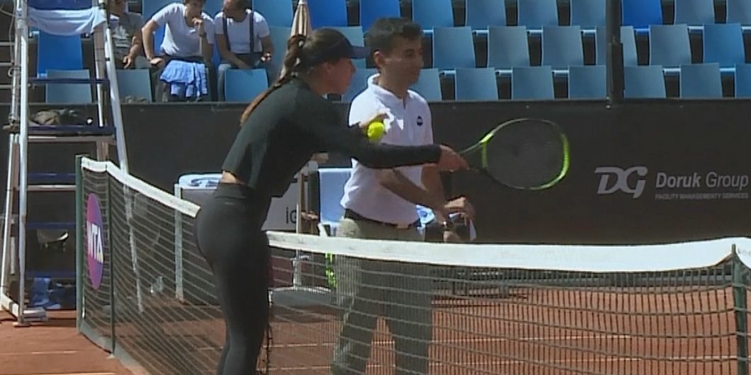 Sorana Cîrstea, reacție neașteptată la critici după retragerea de la Olimpiadă! De ce nu se dezbracă de principii: „Cea mai mare putere este asta!”