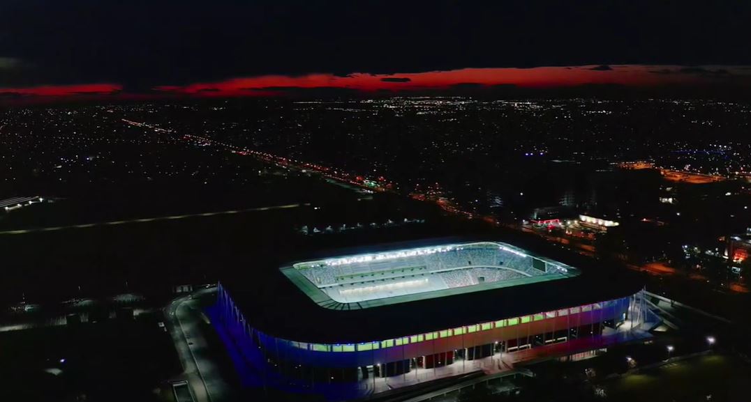 Așa îi așteaptă pe suporteri! Imagini fabuloase cu noua arenă din Ghencea! Cum arată cu luminile aprinse, noaptea | VIDEO