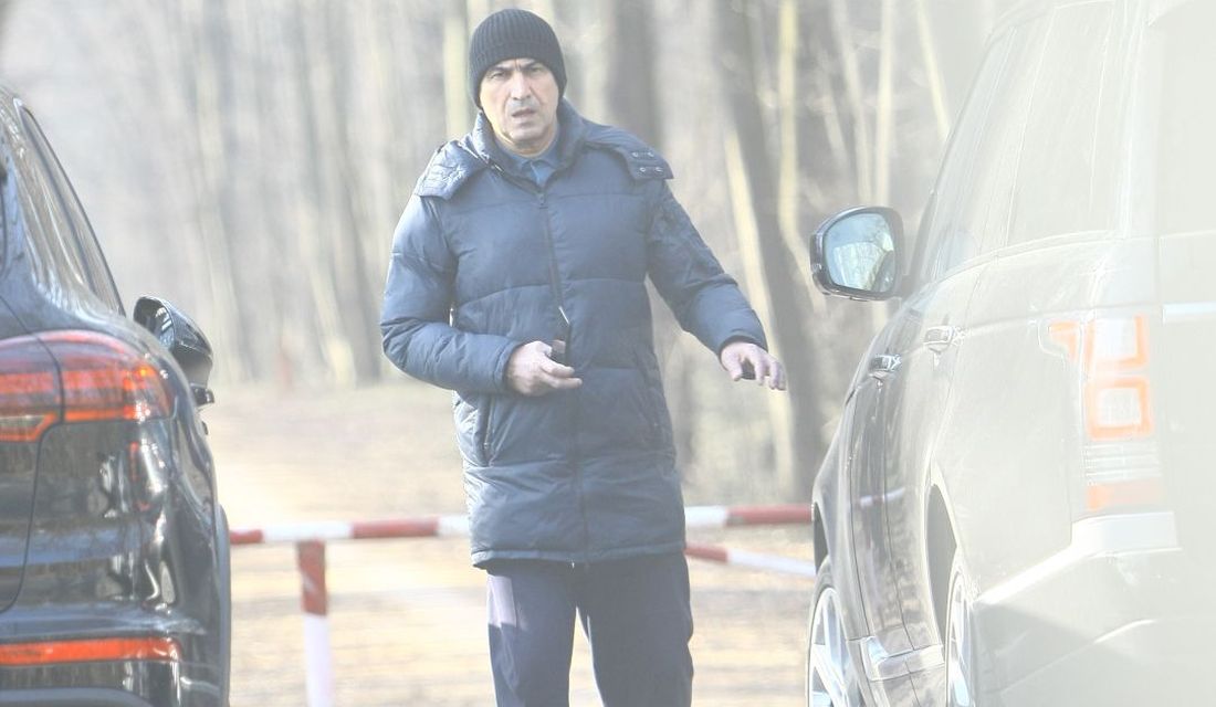 Secretul formei fizice de invidiat a lui Victor Pițurcă | FOTO EXCLUSIV