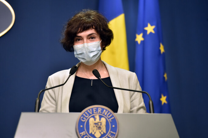 Fost fotbalist al FCSB-ului, reacție „acidă” la adresa secretarului de stat din Ministerul Sănătății: „Personalul medical stă!”