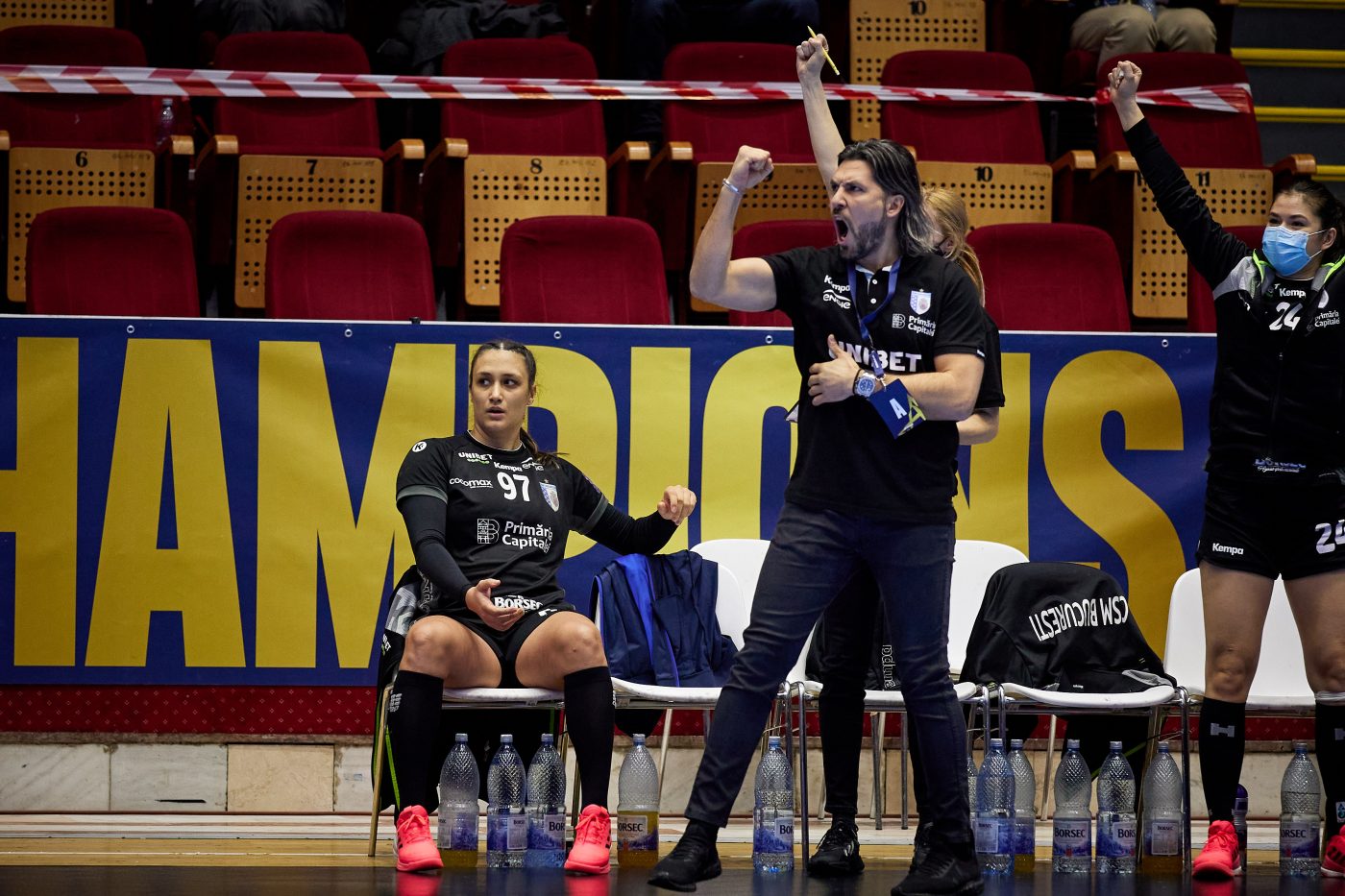 Adrian Vasile după CSM București – CSKA Moscova: „Prima repriză a fost aproape perfectă, am marcat 20 de goluri, am primit 12. A fost o repriză la superlativ”