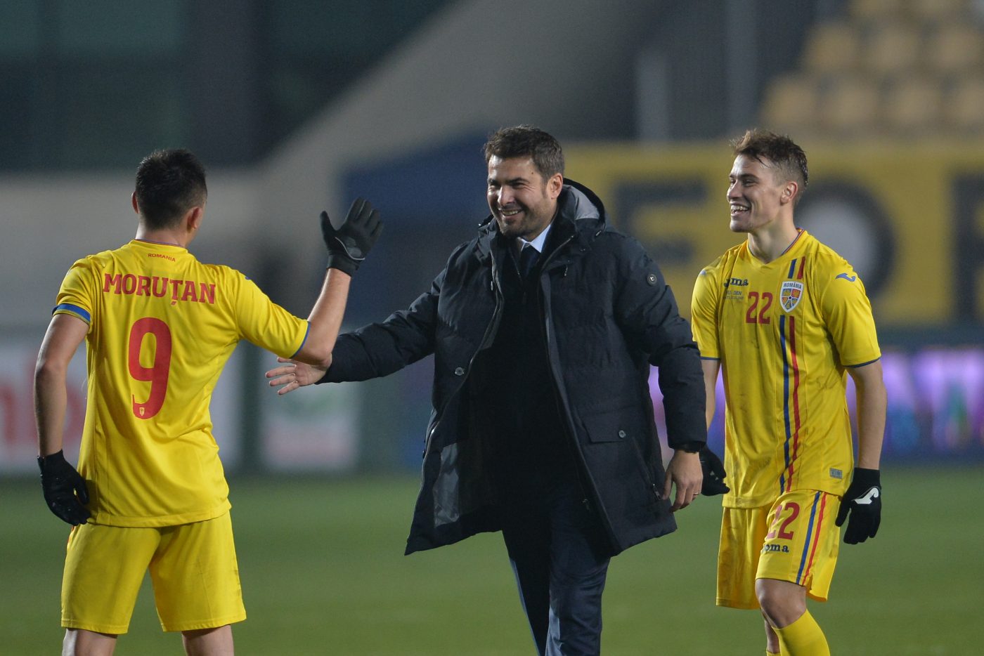 Basarab Panduru îl laudă pe Adi Mutu după victoria cu Ungaria U21. „El i-a făcut să joace fotbal, le-a dat încredere!”