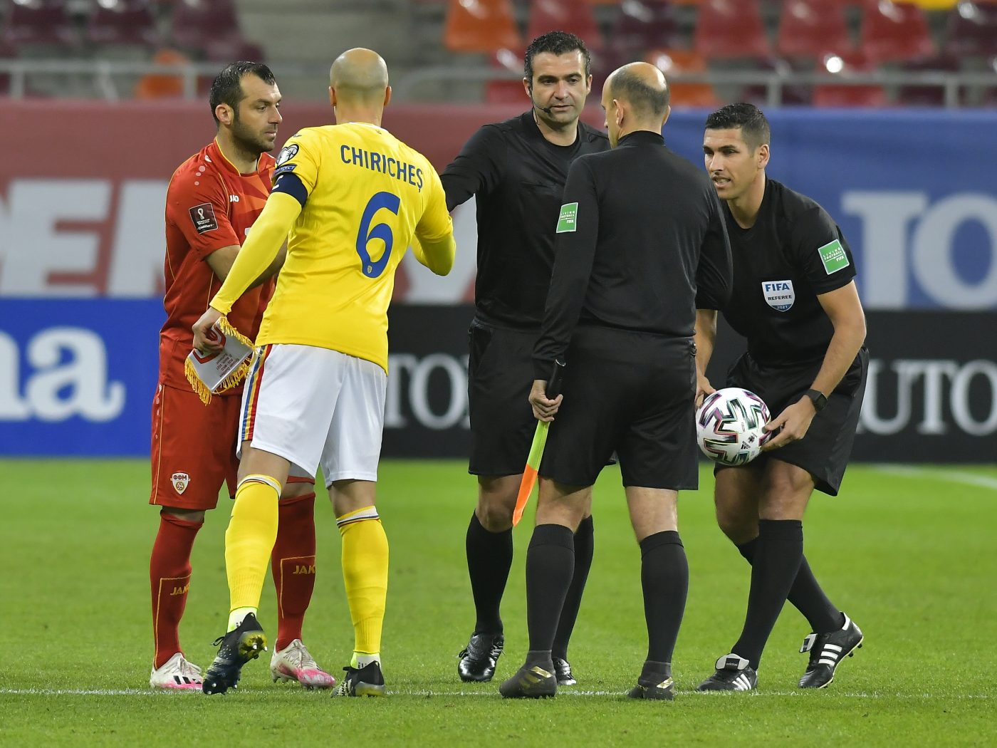 Vlad Chiricheș și Florinel Coman, criticați dur: „Unul e mai boem, celălalt să-și schimbe anturajul! E un fel de lasă-mă să te las”