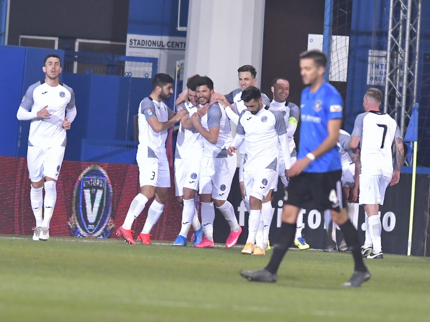Viitorul – Clinceni 1-1, Video Online. Tsoumou l-a salvat în prelungiri pe Rednic, dar echipa lui Gică Hagi se pregătește de play-out