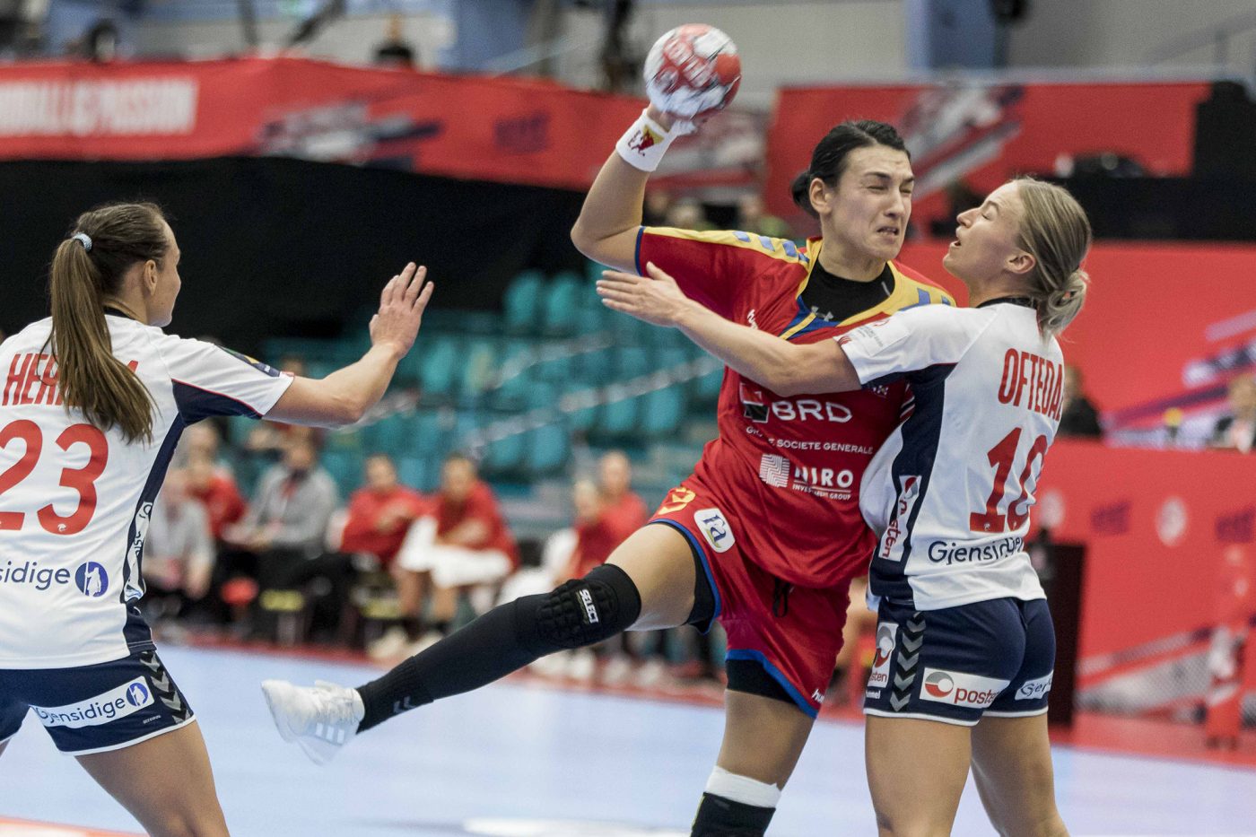 Topul extraordinar din care face parte Cristina Neagu! Borna specială pe care o atinge în „finala” României cu Muntenegru. De câte goluri mai are nevoie pentru a ajunge la 300 de reușite la EHF Euro | SPECIAL