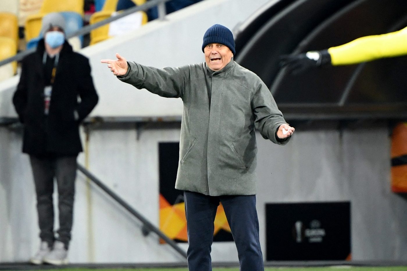 Mircea Lucescu a renunțat la calificarea în Europa League după eșecul cu Villarreal: „Asta e diferența!” Ce le-a transmis jucătorilor