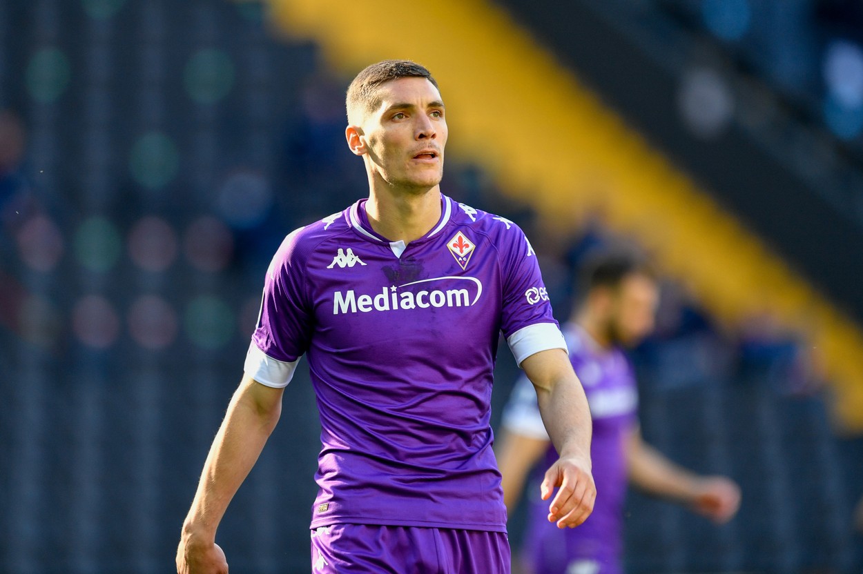 Manchester United forțează transferul sârbului Nikola Milenkovic, de la Fiorentina! Englezii vor să îl ia la preț redus