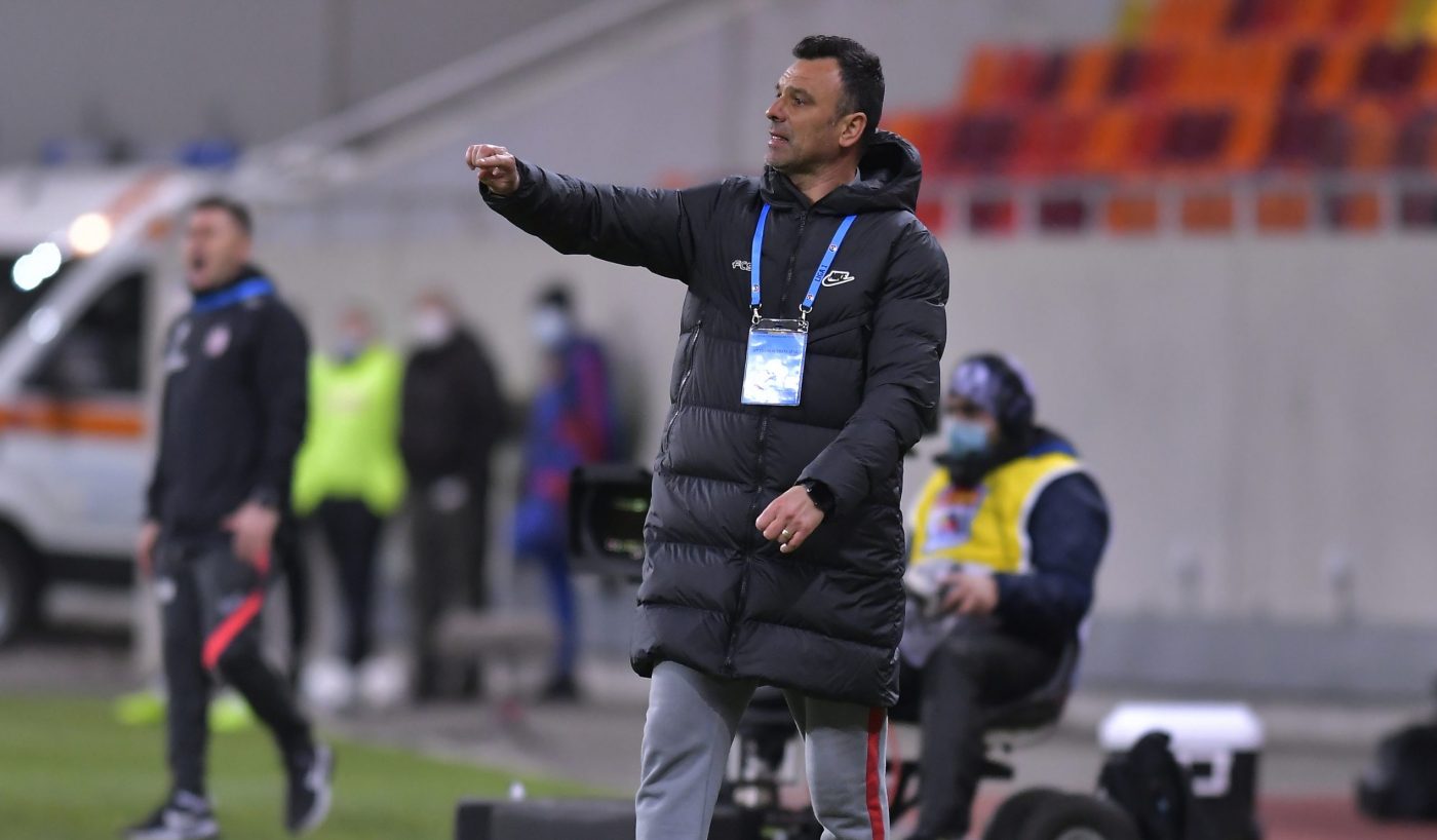 Toni Petrea, reacție surprinzătoare după ce FCSB a fost învinsă de Sepsi! Soluția după accidentarea lui Panțîru: „Și așa suntem 10 toți. Aducem jucători de la echipa a doua”