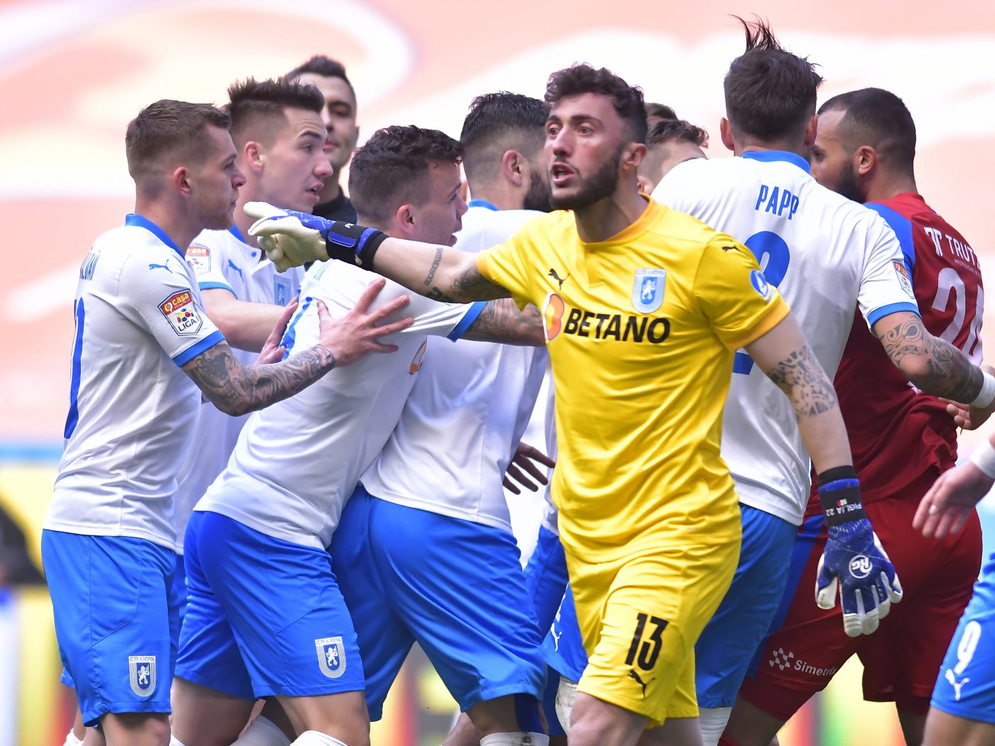 Retrospectivă sezon 2020-2021. FCSB a folosit cei mai mulți fotbaliști dintre toate echipele din Liga 1, 43. Pigliacelli (CSU Craiova), singurul integralist
