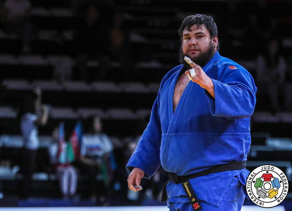 Drumul spre Tokyo trece prin Tașkent. Judoka ieșean Vlăduț Simionescu țintește o medalie la Grand Slam-ul din Uzbekistan