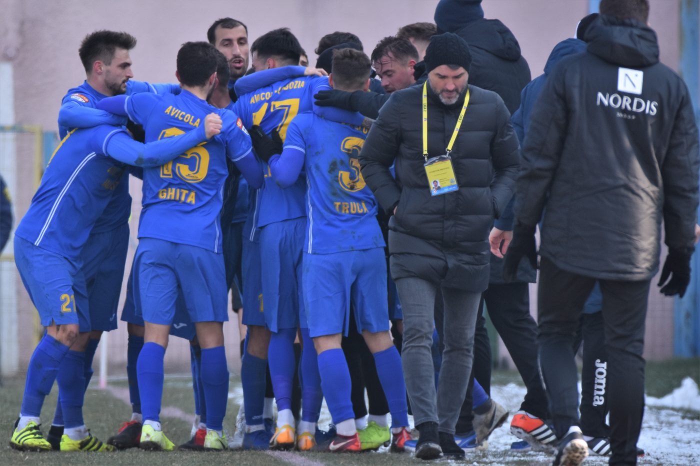 Unirea Slobozia nu se entuziasmează după victoria cu Rapid. Adrian Mihalcea: „Sărbătorim cu apă.” Alte gânduri îl macină pe antrenor