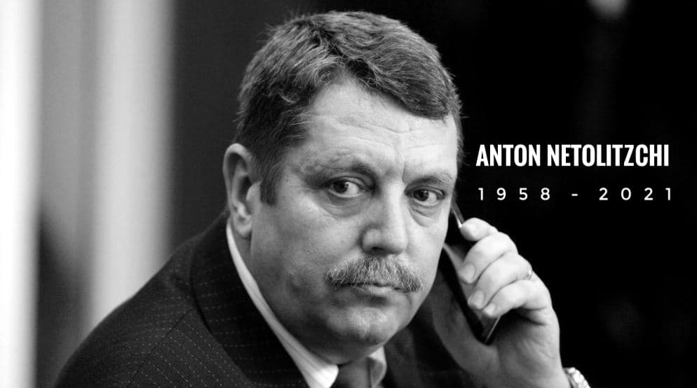 BREAKING NEWS | Doliu în sportul românesc! Fostul mare baschetbalist Anton Netolitzchi a murit după ce s-a îmbolnăvit de COVID. Medicii spun că a venit prea târziu la spital