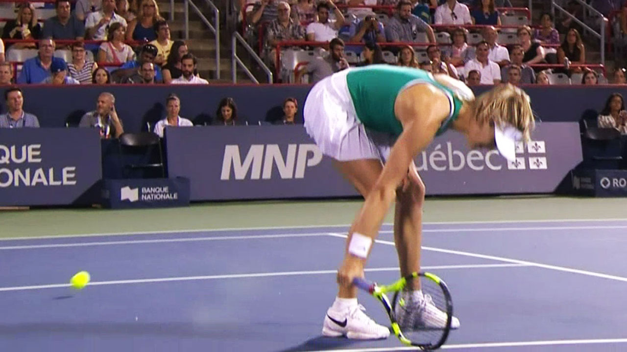 Eugenie Bouchard s-a echipat ca Sorana Cîrstea, dar a copiat și reacțiile nervoase ale româncei! Ieșire incredibilă în finala de la Guadalajara | VIDEO