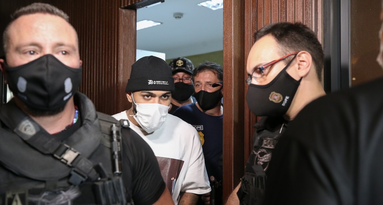 Brazilianul Gabigol a fost arestat! L-au găsit ascuns într-un cazino clandestin din Sao Paulo, unde peste 200 de persoane încălcau regulile anti-COVID