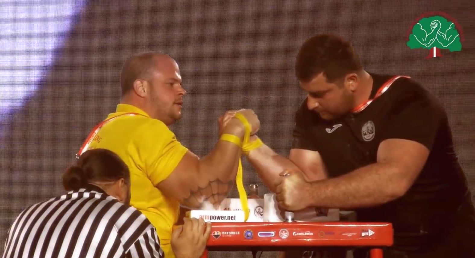 Un campion național la skandenberg, arestat pentru trafic de