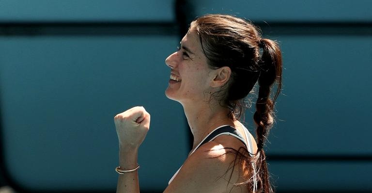 Sorana Cîrstea a făcut șpagatul anului în tenis! Cum i-a fermecat pe organizatorii turneului de la Lyon | GALERIE FOTO