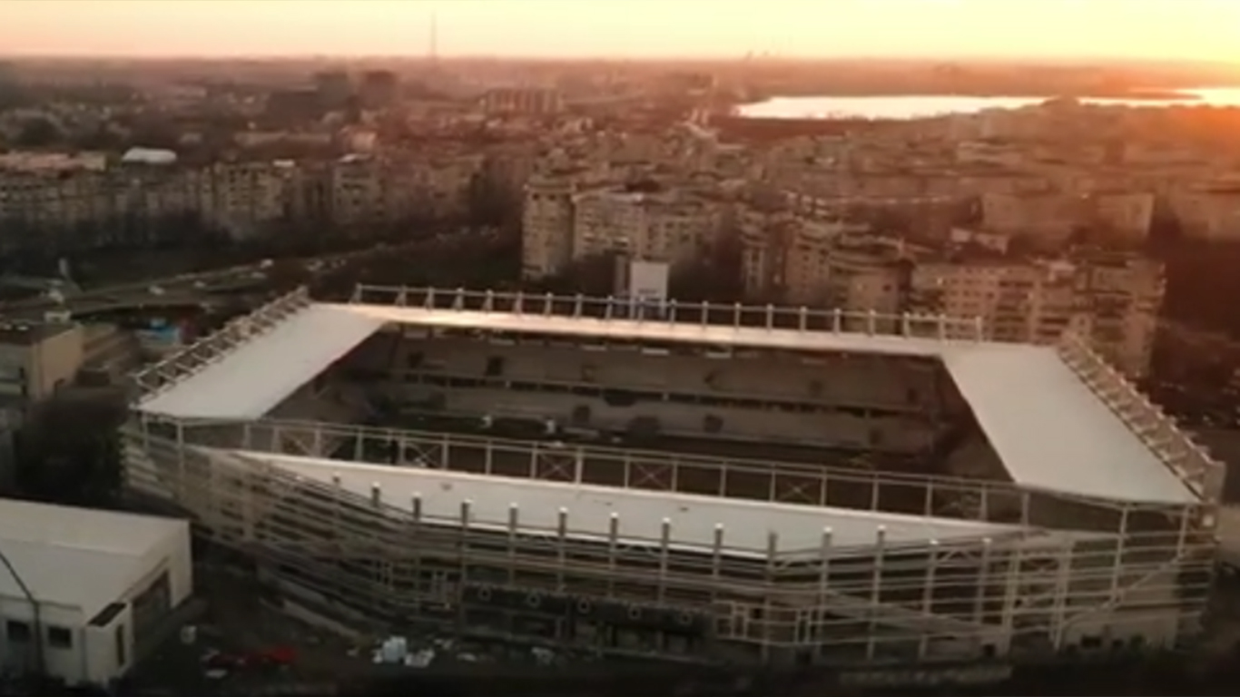 Când începe montarea gazonului pe stadionul din Giulești. CNI spune data la care este planificată recepția viitoarei arene a Rapidului
